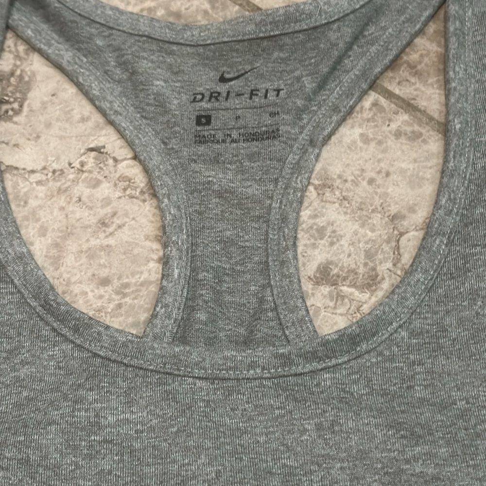 Nike Graphic Performance Dri Fit Tank Top Gray Large - Picture 6 of 9